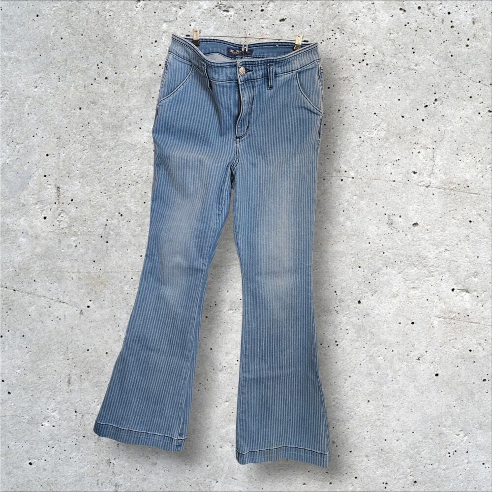 Miss Me Women's Striped Flare Jeans Size 31